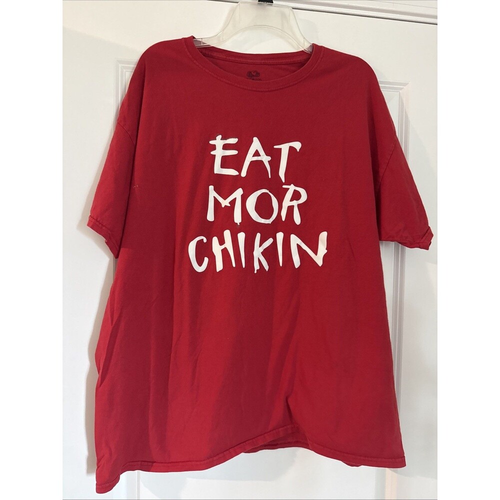 Chick-Fil-A "Eat Mor Chikin" Red T-Shirt ADULT XL